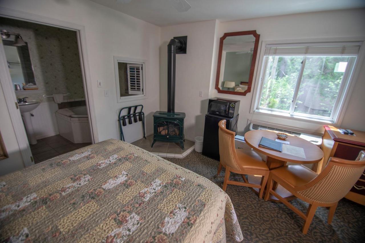Coachlite Inn Sister Bay Luaran gambar